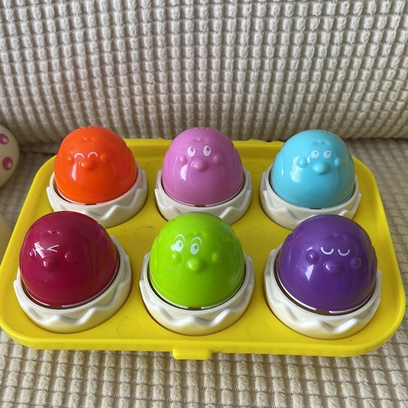 Color, face and shape matching Egg set - Picture 3 of 7